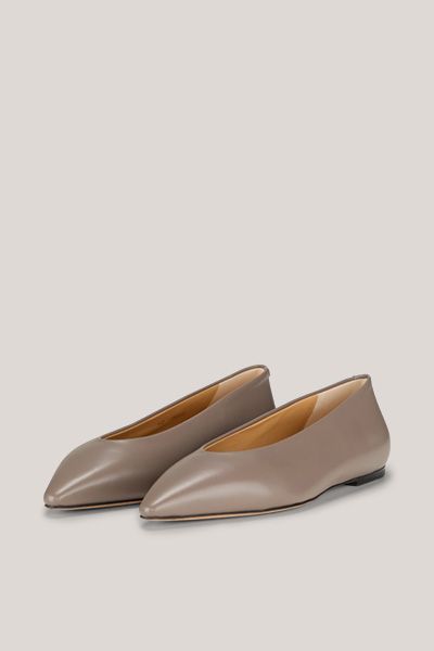 Spitze Ballerinas aus Nappaleder