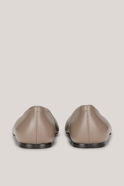Spitze Ballerinas aus Nappaleder