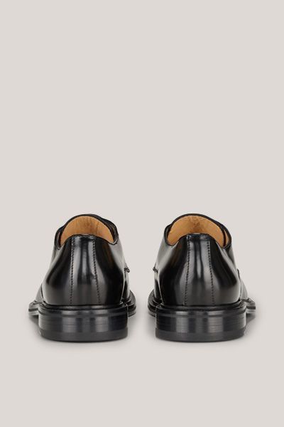 Geschnürte Derby-Schuhe aus poliertem Leder