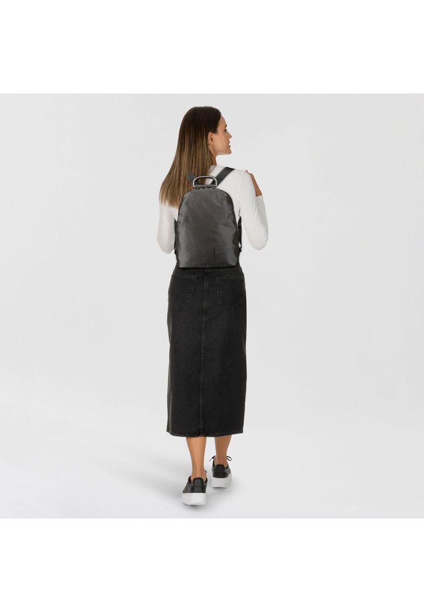 Moderner strukturierter Rucksack in Kuppelform