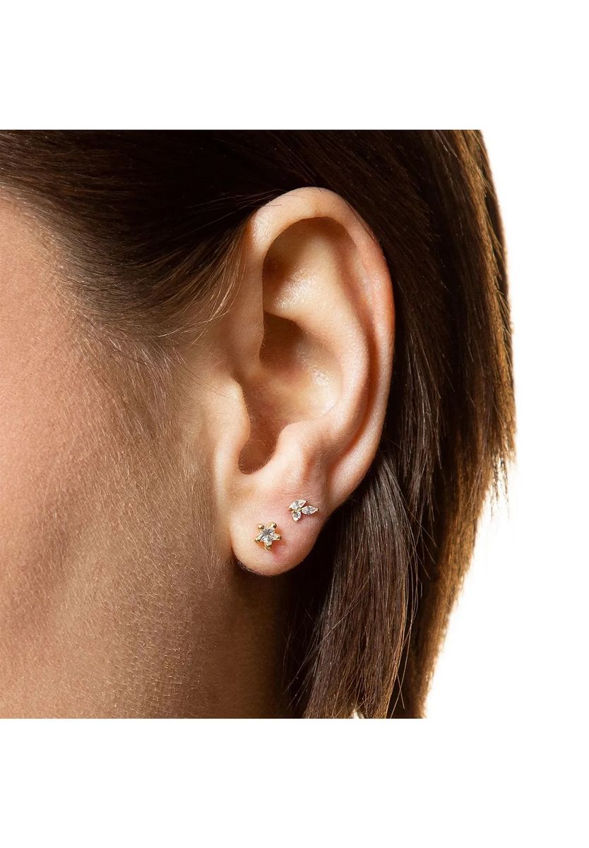 Elegante Goldene Ohrstecker