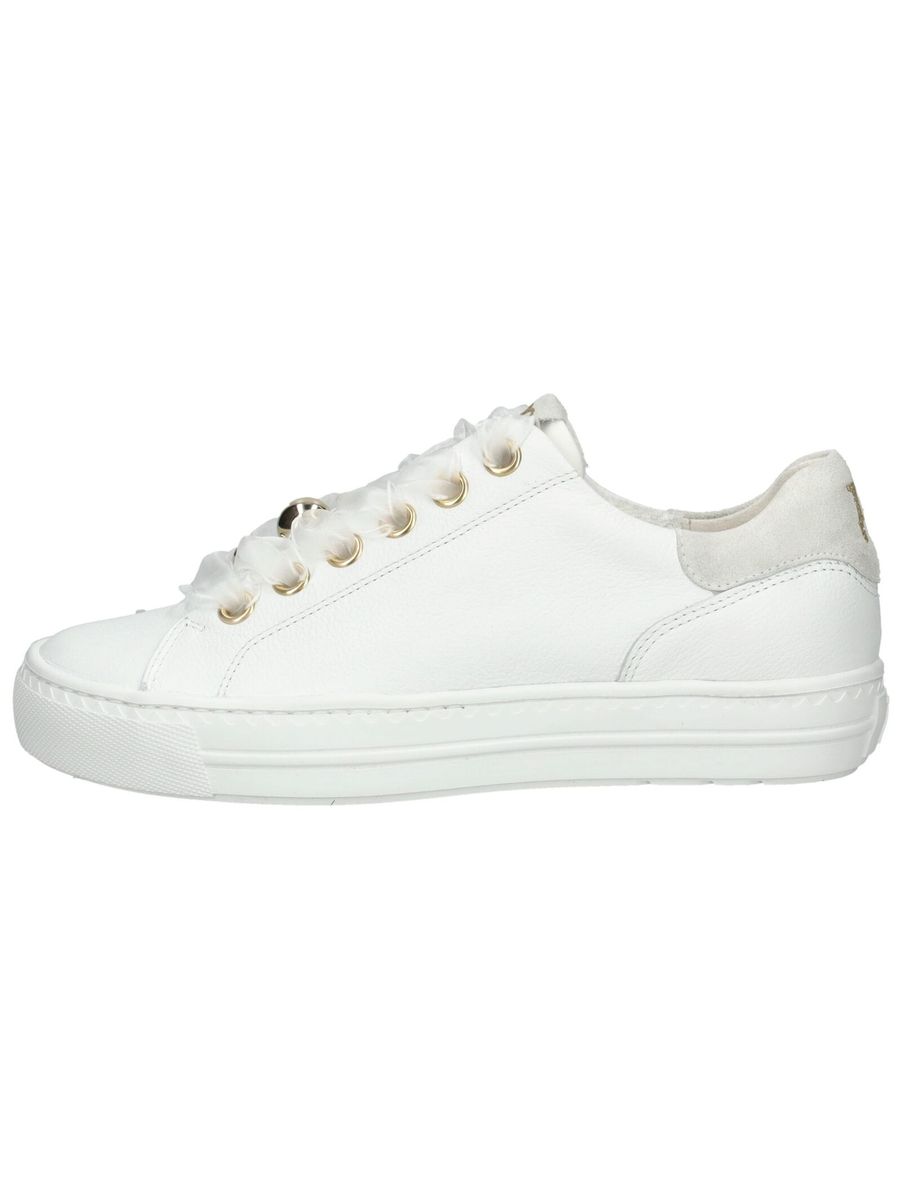Feminine Ledersneaker mit Satinschnürsenkeln