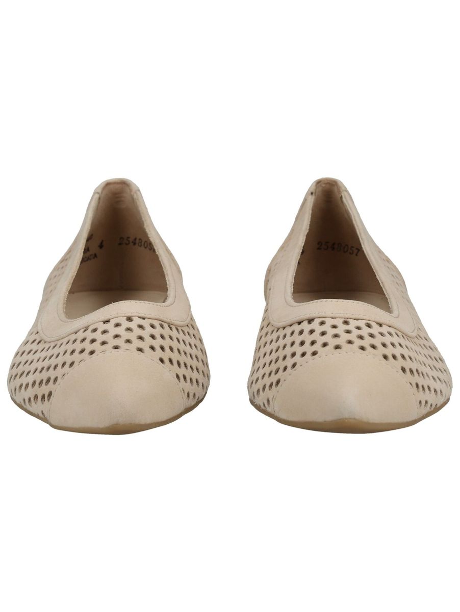 Elegante perforierte Ballerinas mit Kappe