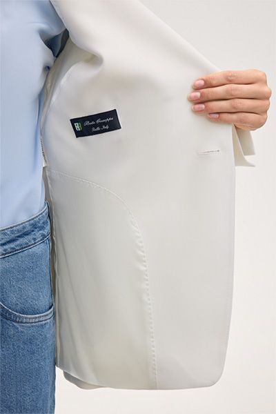 Doppelreihiger Blazer aus Wollstretch