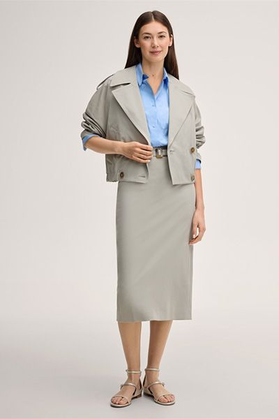 Kurzjacke im Trench-Design