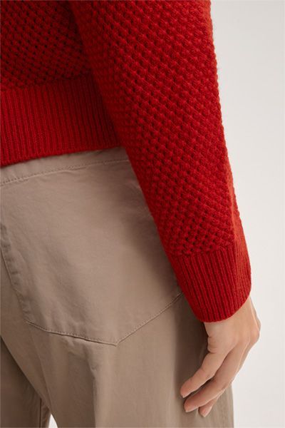 Strukturierter Kaschmirpullover mit Rundhalsausschnitt