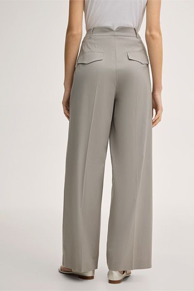 Hochtaillierte Marlene-Hose mit weitem Bein
