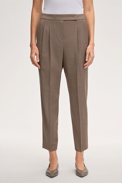 Bundfaltenhose aus Schurwolle im Jogger-Stil