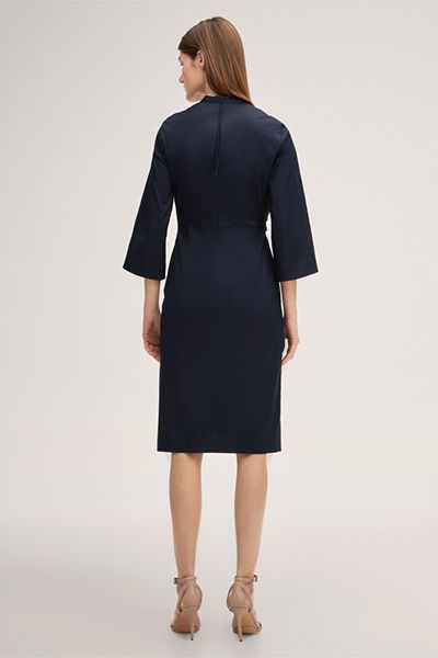 Tailliertes Midi-Etui-Kleid mit V-Ausschnitt