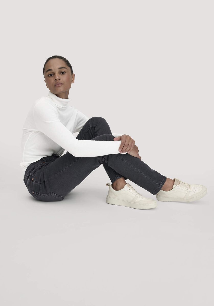 Retro-inspirierte Court-Sneaker im Achtziger-Stil