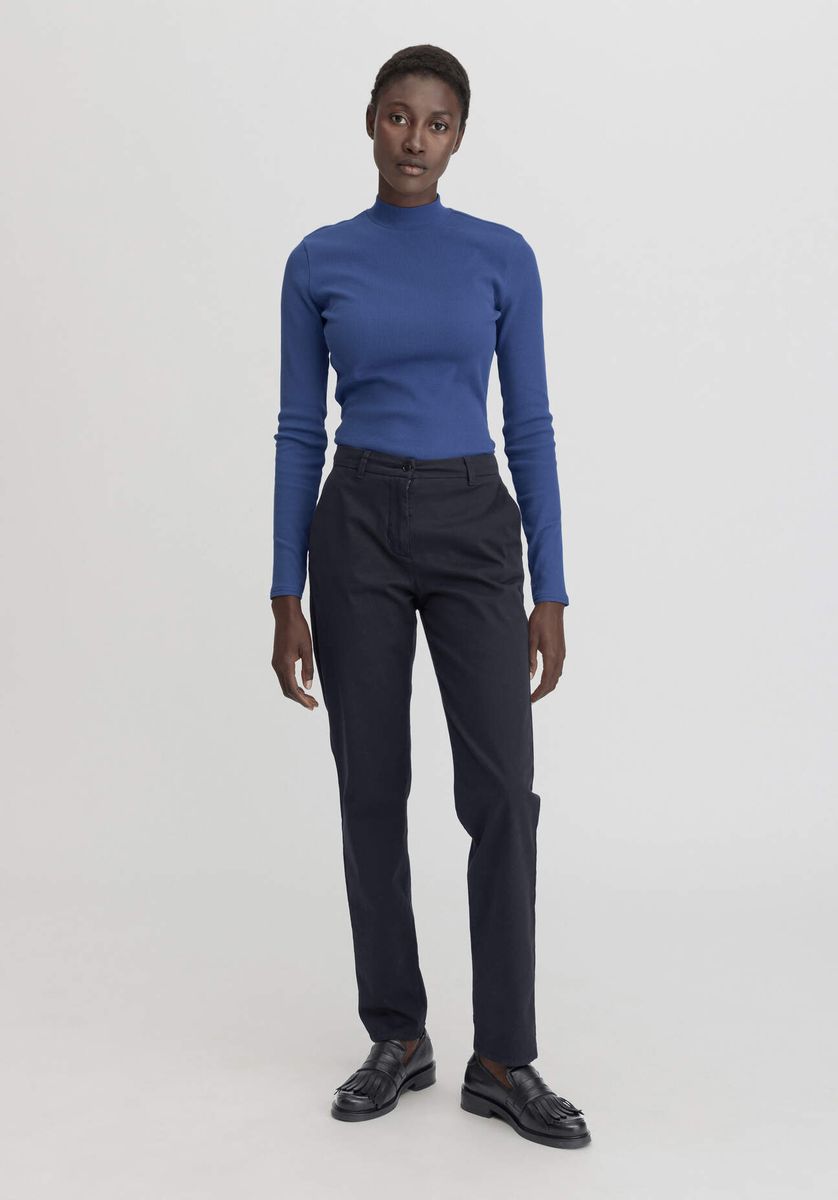 Klassische Straight Chino aus Bio-Baumwolle