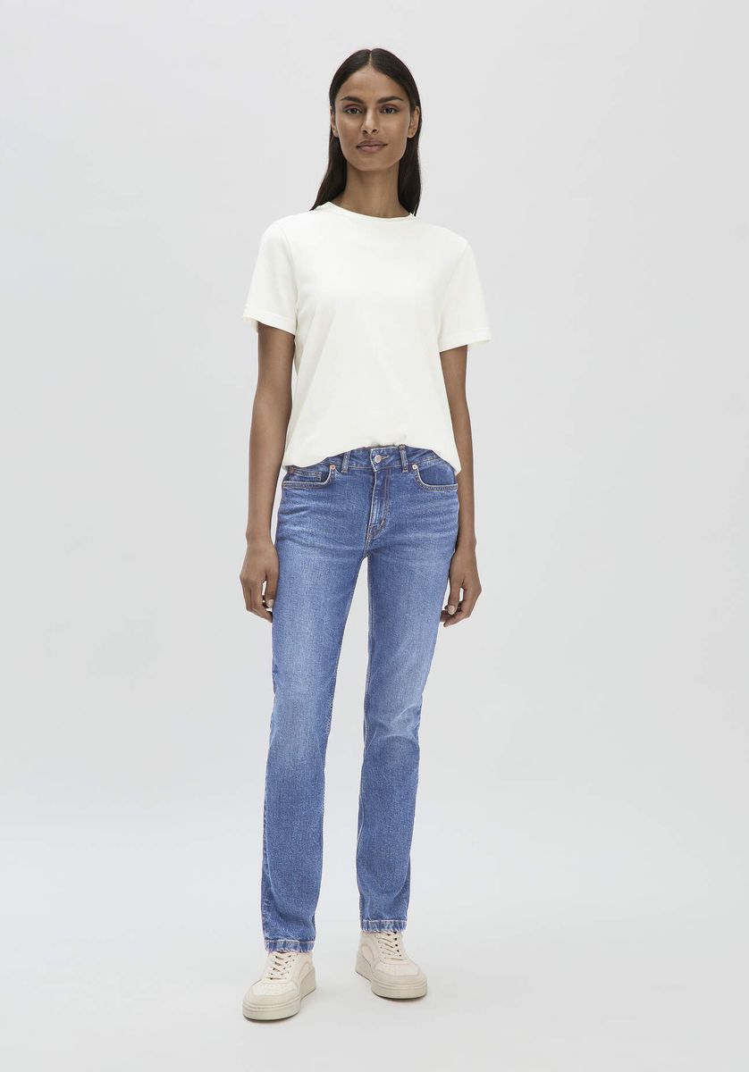 Mid Rise Slim Fit Jeans