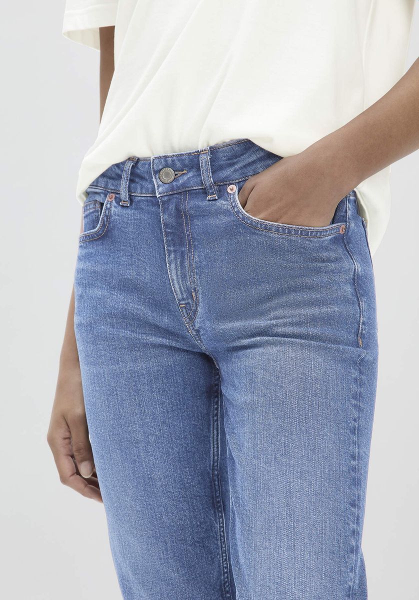Mid Rise Slim Fit Jeans