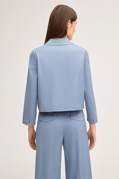 Kurzer Baumwollstretch-Blazer mit Umlegekragen