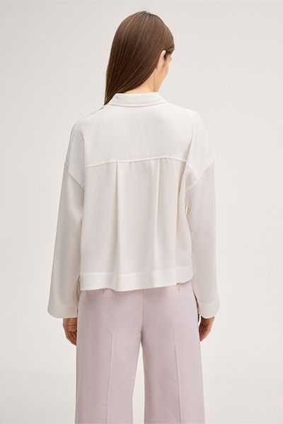 Verkürzte Crêpe-Bluse mit Kellerfalte
