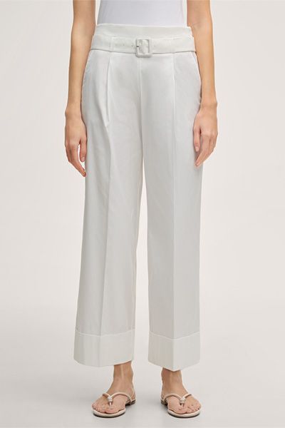 Hochtaillierte Culotte mit Gürtel