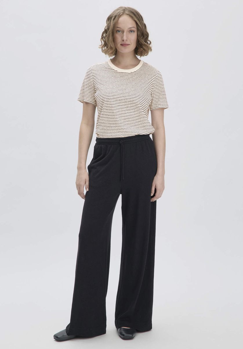 Entspannte Jersey-Hose mit weitem Bein