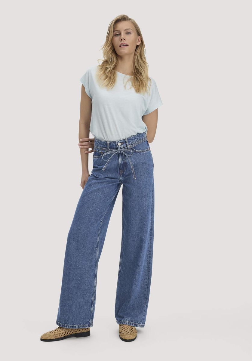 High-Waist Wide-Leg Jeans mit Bindegürtel