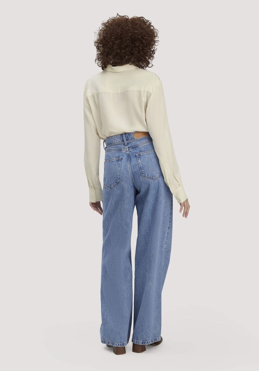 High-Waist Wide-Leg Jeans mit Bindegürtel