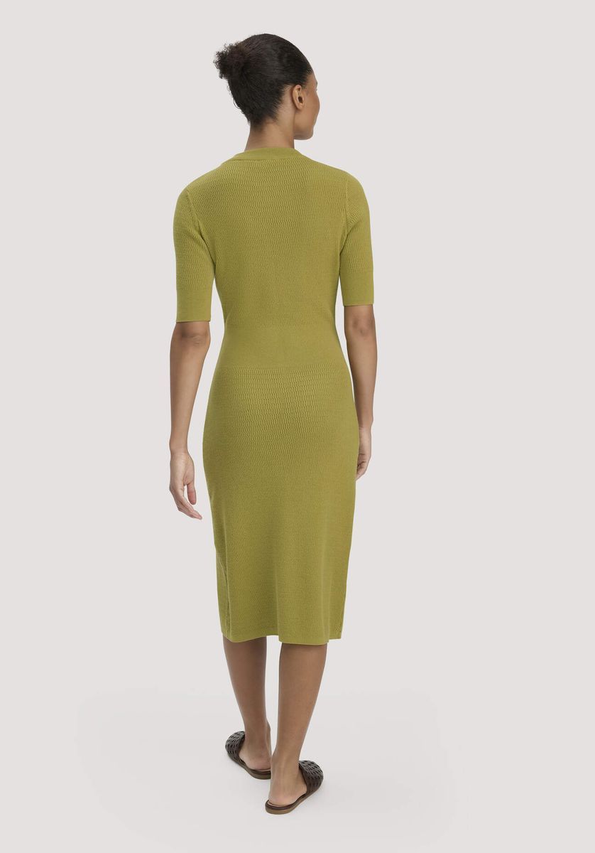 Kurzärmeliges Strick-Midikleid