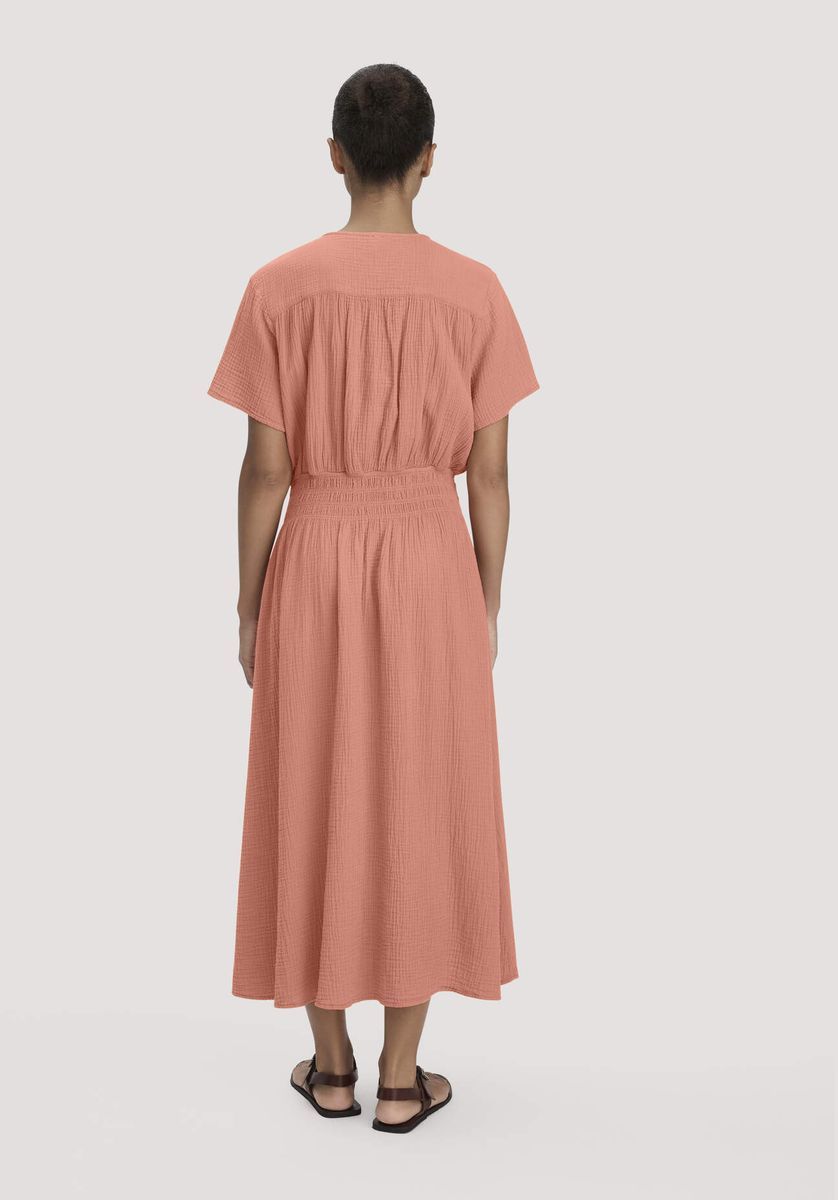 Musselin-Midikleid mit Smoktaille