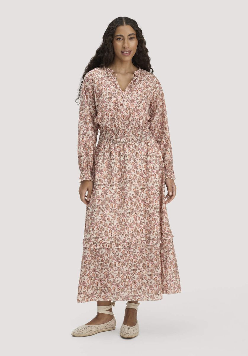 Maxikleid mit Blumenprint und Stufen