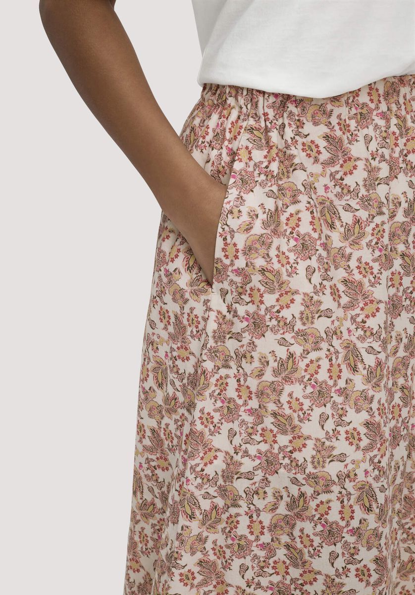 Luftiger gestufter Maxi-Blumenrock