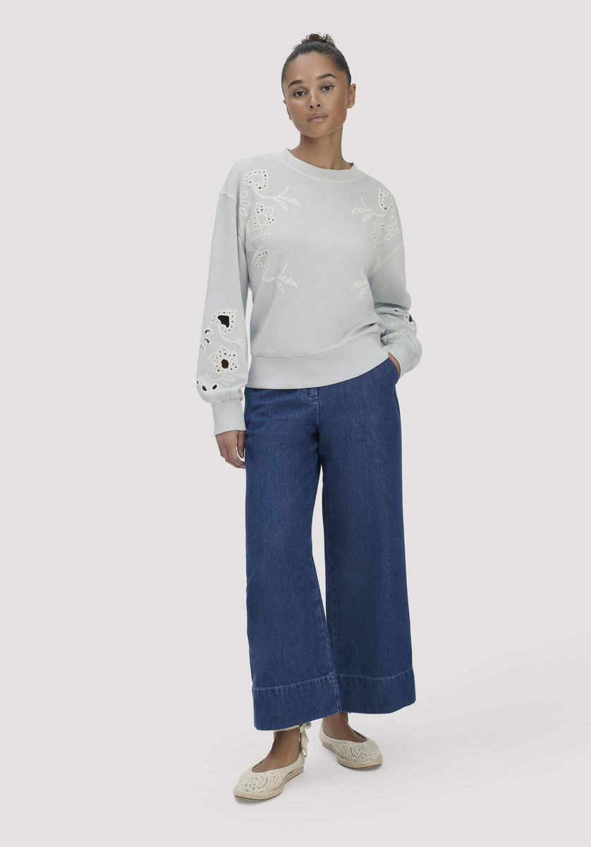 Sweatshirt mit Lochstickerei im Relaxed-Fit