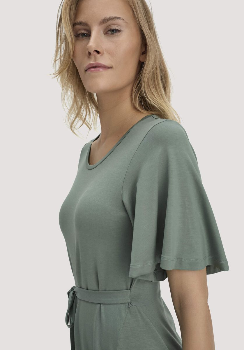 Elegantes Jersey-Midikleid mit Gürtel