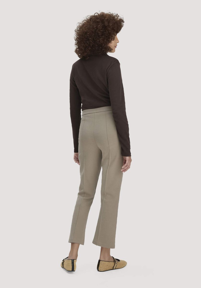 Schmal geschnittene Jerseyhose mit Biese