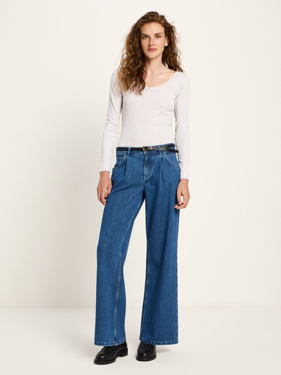 Marlene-Jeans mit Bundfalten