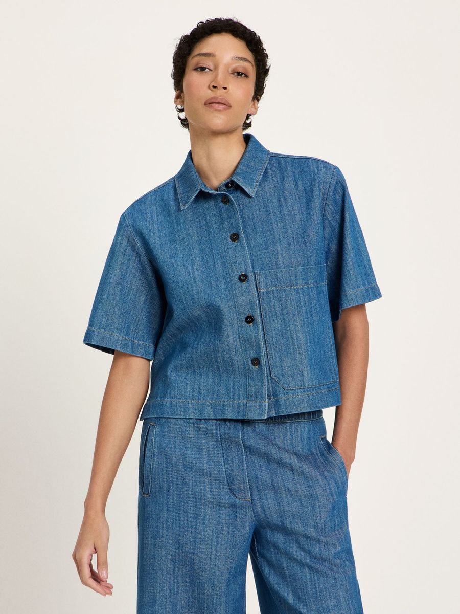 Kurzärmeliges strukturiertes Denim-Hemd