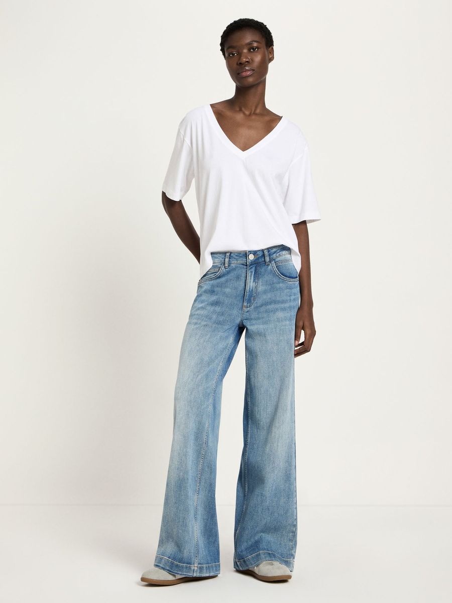 Marlene-Jeans mit weitem Bein
