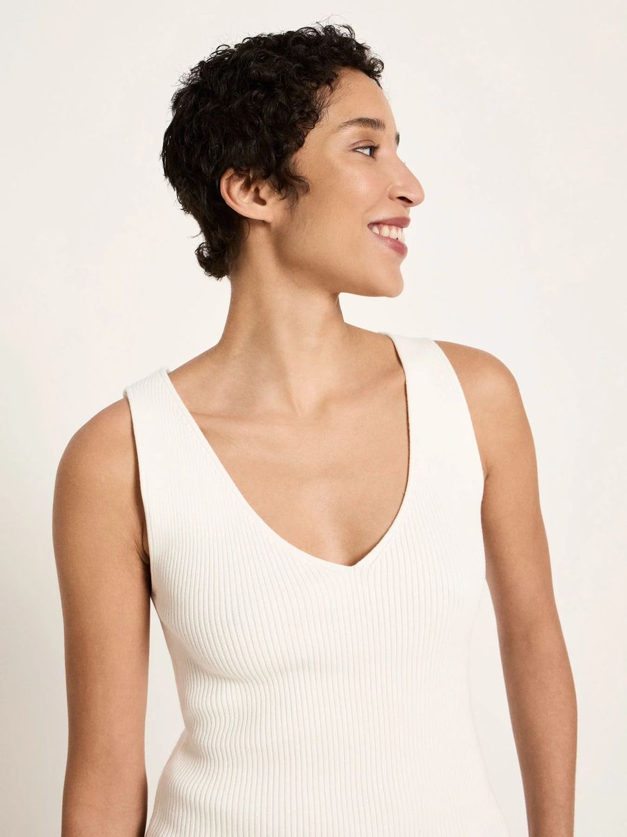 Rippstrick-Tanktop mit V-Ausschnitt