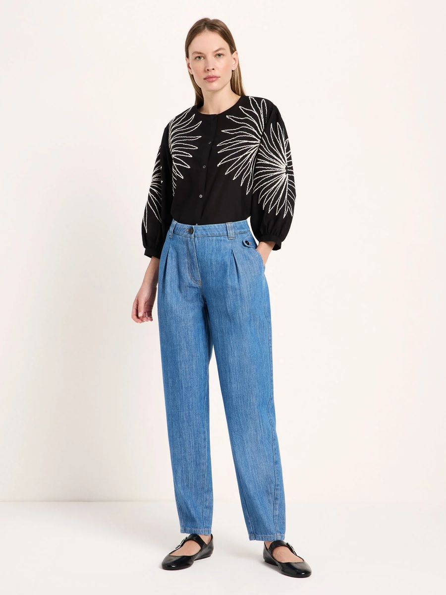 Entspannte High-Waist Bundfalten-Denim