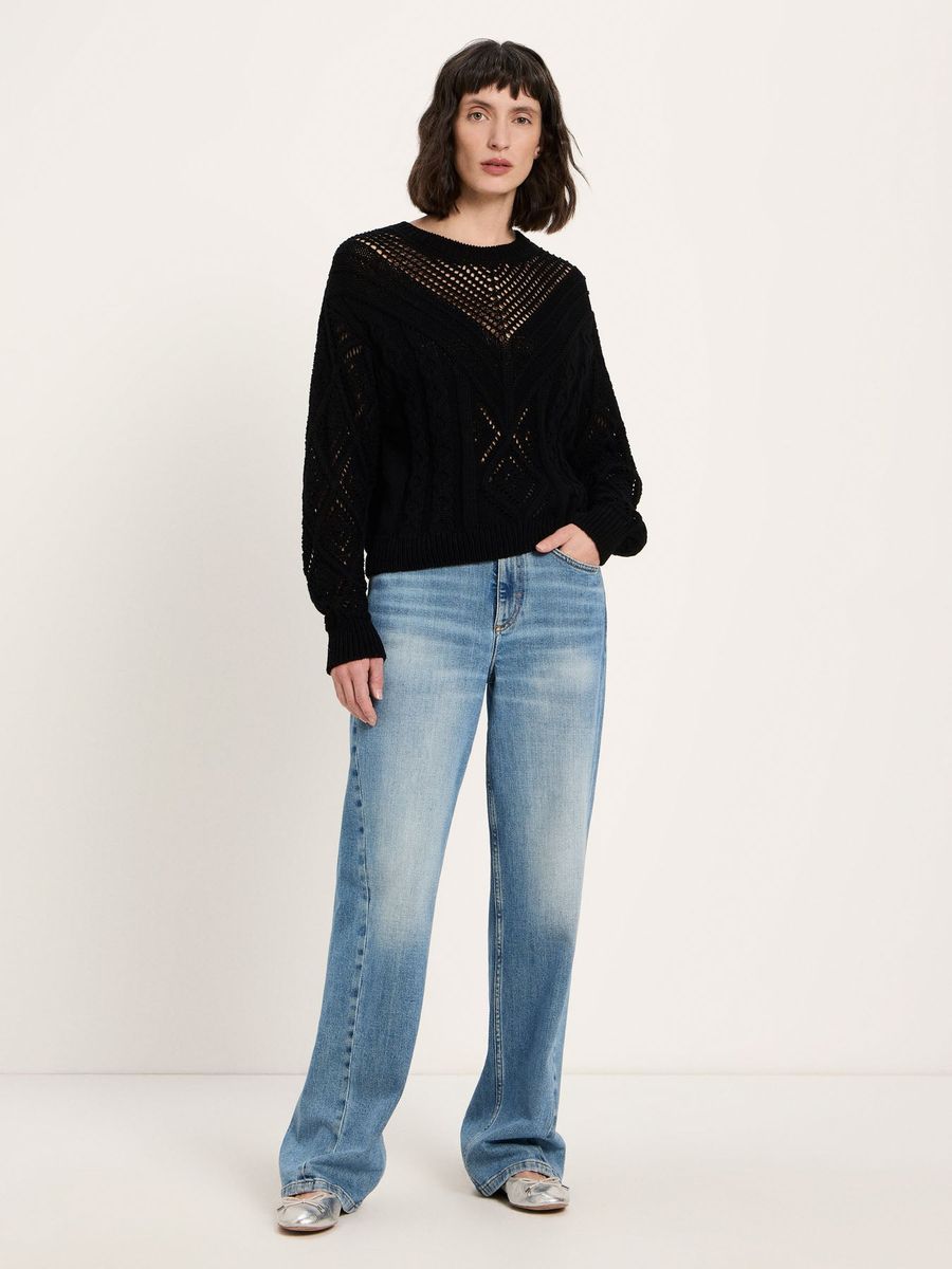 Pullover mit grafischem Lochmuster