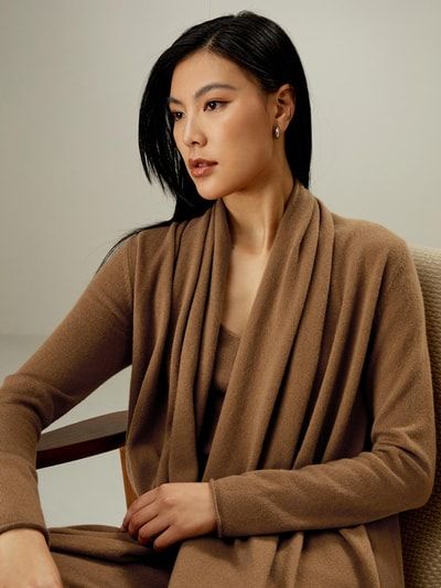Cardigan aus reinem Kaschmir mit Schalkragen