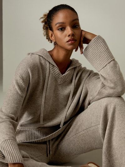 Relaxed V-Neck Woll-Kaschmir-Hoodie