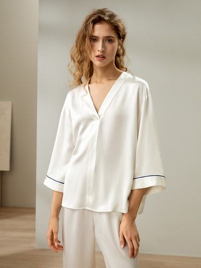 Elegantes Loungewear-Set aus Seiden-Wildleder