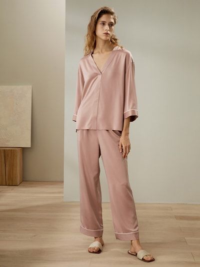 Elegantes Seiden-Wildleder Loungewear-Set