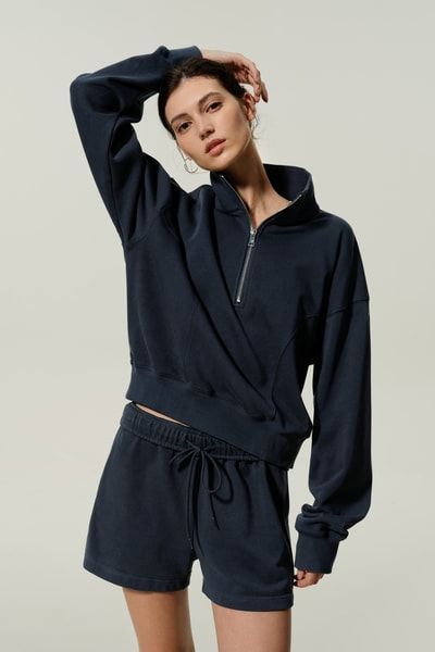 Sportlicher Cropped-Pullover mit Half-Zip