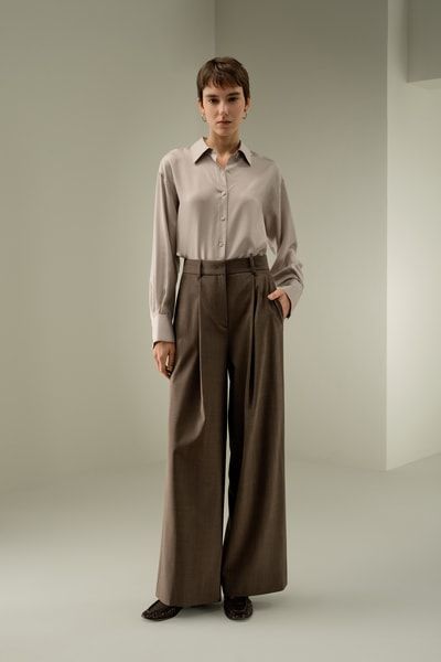 Weite Bundfaltenhose aus Seiden-Woll-Mix