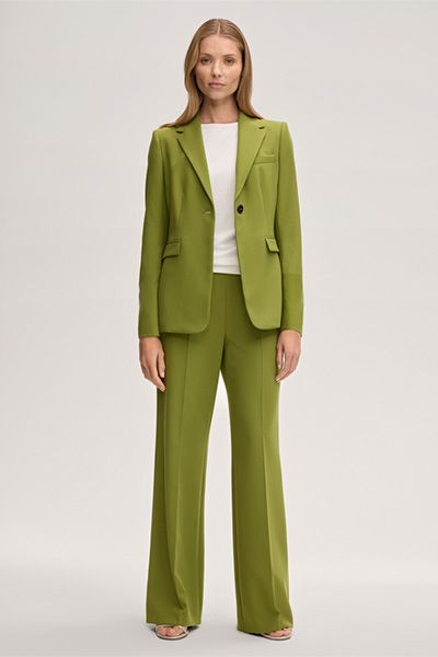 Crêpe-Blazer mit schmaler Silhouette