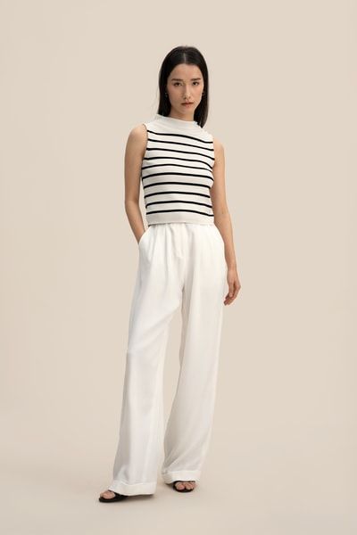 Gestreiftes kurzes Seidenstrickoberteil