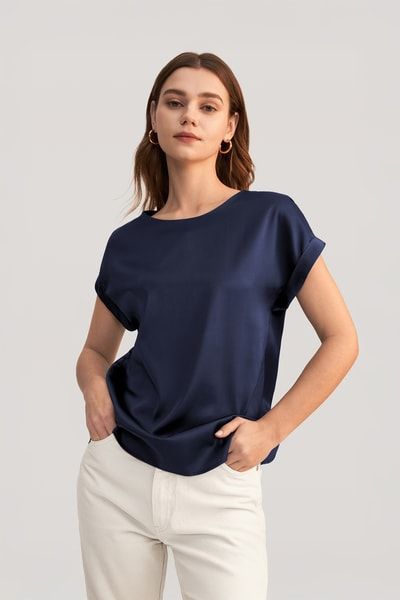 Elegantes Kurzarm-Seiden-T-Shirt
