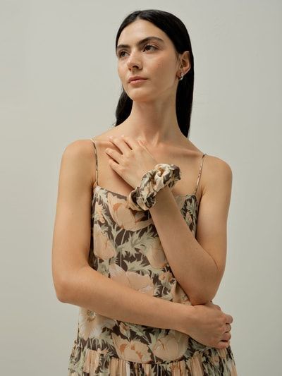 Chiffon-Haargummi mit Liberty-Blumenmuster