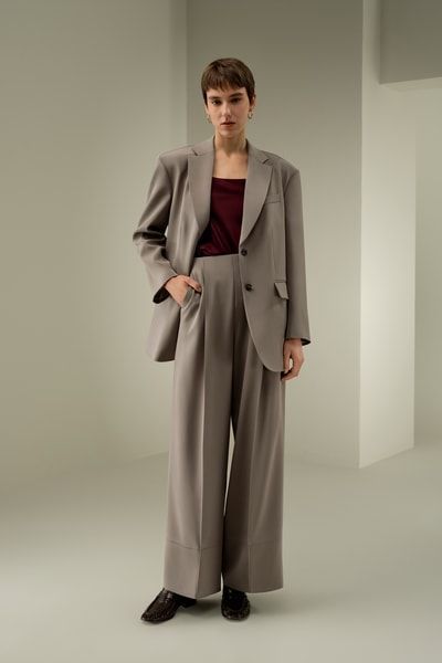 Oversized Blazer aus Seidenkrepp