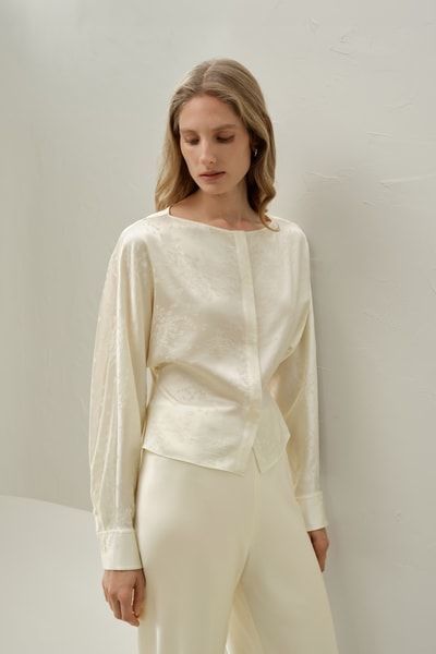 Elegante Jacquard-Bluse mit Blumenmuster
