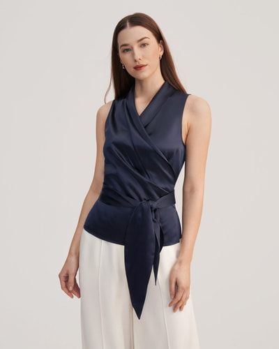 Elegante Ärmellose Seiden Wickelbluse