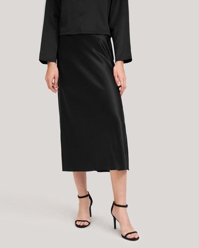Minimalistischer Satin-Midirock aus Seide